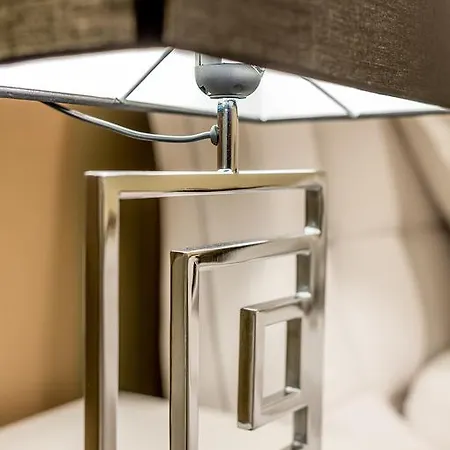 Гостьовий будинок Benedict 4*